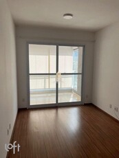 Apartamento à venda em Santo Amaro com 62 m², 2 quartos, 1 suíte, 1 vaga