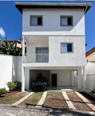 Casa em Jardim Rio das Pedras, Cotia/SP de 347m² 5 quartos à venda por R$ 929.000,00