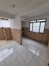 Casa em Vila São Francisco, Cotia/SP de 60m² 1 quartos para locação R$ 800,00/mes