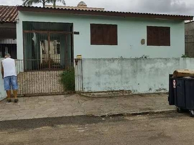 Alugo apt. e duas casas de 01 dormitório