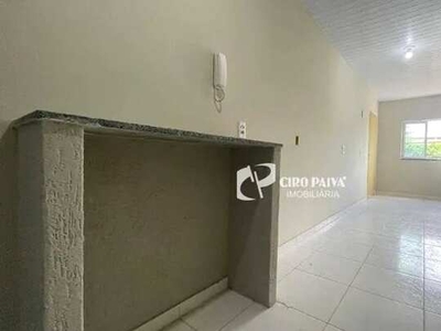 Apartamento com 2 quartos para alugar, 33 m² por R$ 602/mês - Jangurussu - Fortaleza/CE