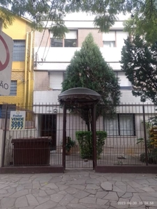 Apartamento em São João, Porto Alegre/RS de 45m² 1 quartos para locação R$ 640,00/mes