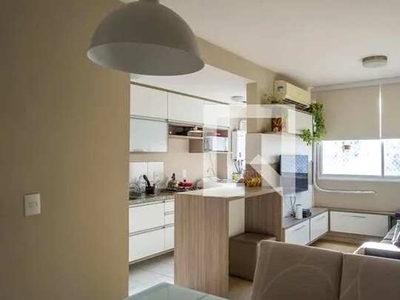 Apartamento para Aluguel - Cavalhada, 3 Quartos, 61 m2