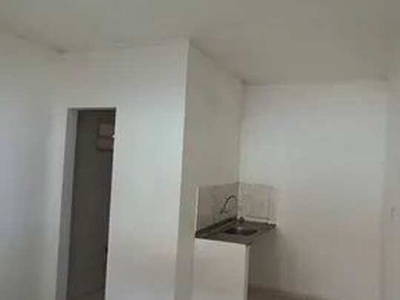 Casa 3 Dormitórios , sendo 2 suíte . Aleixo