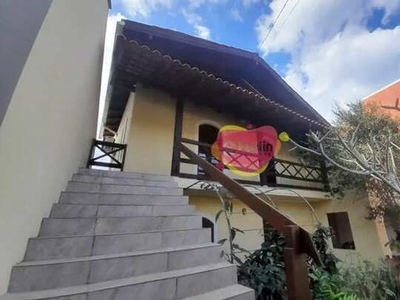 Casa 4 dormitórios, vista para o mar - Morro das Pedras - Florianópolis / SC