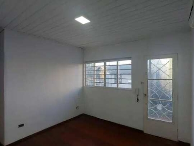 Casa com 2 dormitórios para alugar, 64 m² por R$ 1.200/mês - Vila Frezzarin - Americana/SP