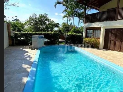 Casa com 4 dormitórios à venda, 203 m² por R$ 2.500.000,00 - Rio Tavares - Florianópolis/S