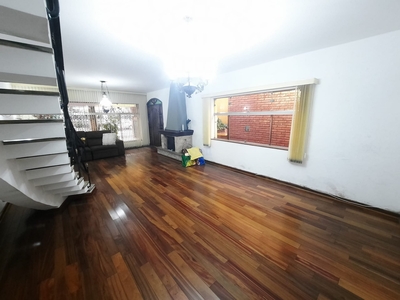 Casa em Água Branca, São Paulo/SP de 276m² 3 quartos à venda por R$ 1.998.990,00