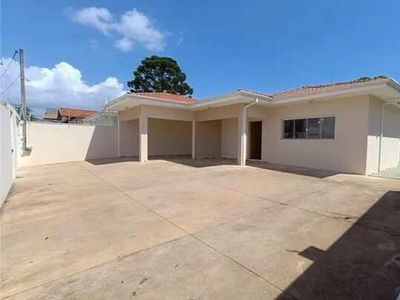 Casa para alugar em Recanto Azul de 156.00m² com 3 Quartos e 4 Garagens