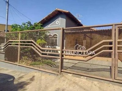 Casa para alugar no centro em Igarapé