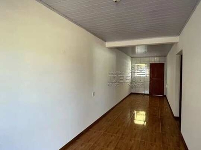 Casa para aluguel, 2 quartos, 1 vaga de garagem