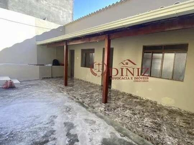 Casa para Locação em Betim, Cruzeiro do Sul, 2 dormitórios, 1 suíte, 2 banheiros, 2 vagas