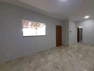Casa para venda em Residencial Ouro Verde de 115.00m² com 3 Quartos, 1 Suite e 2 Garagens