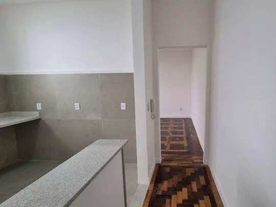 Excelente apartamento 2 dormitórios todo reformado