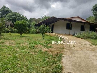 Linda chácara de 1000 mts para alugar no bairro Campina Verde em São Joaquim de Bicas!