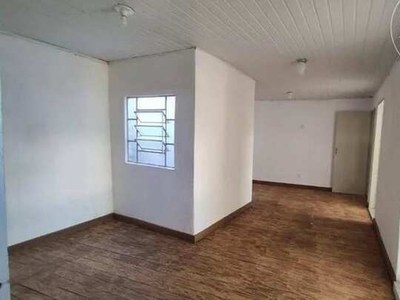 Sobrado com 2 dormitórios para alugar, 50 m² por R$ 862,00/mês - Centro - Pindamonhangaba