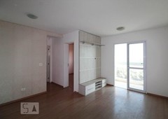 APARTAMENTO no 4º andar com 2 dormitórios e 1 garagem