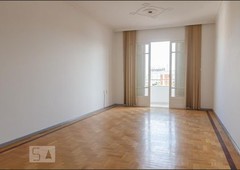 APARTAMENTO no 6º andar com 3 dormitórios