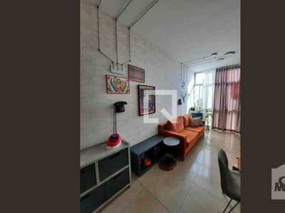 Apartamento com 1 quarto à venda no bairro Santo Agostinho, 68m²