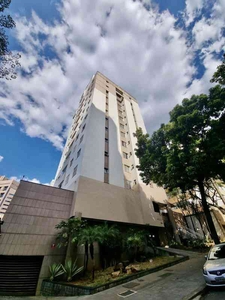 Apartamento com 3 quartos para alugar no bairro Funcionários, 105m²