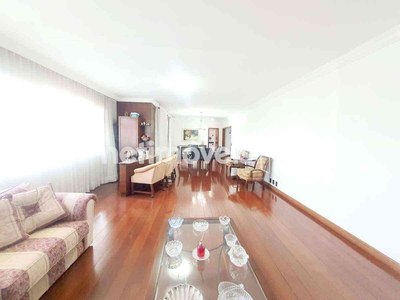 Apartamento com 4 quartos à venda no bairro Funcionários, 239m²