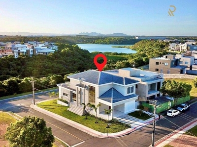 Casa com 4 SUÍTES à venda, 381 m² por R$ 3.200.000 - Boulevard Lagoa - Serra/ES