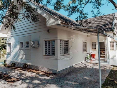 Casa em Condomínio com 4 quartos à venda no bairro Recanto do Salto, 295m²