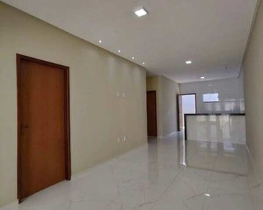 Casa para venda tem 99 metros quadrados com 3 quartos em Lagoa Redonda - Fortaleza - Ceará