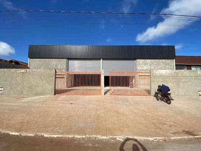 Galpão para alugar no bairro Jardim Canadá, 720m²