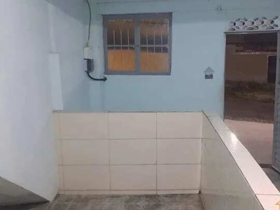 Casa de 1 quarto para alugar por R$ 900,00 em Piedade/RJ