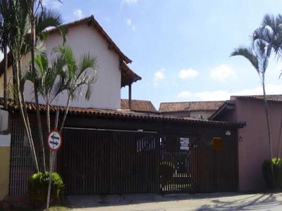Casa duplex com 3 quartos para venda ou locação,163m² na Cancela Preta,Macaé RJ