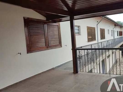 Casa para locação - 180 m² no centro de Atibaia/SP