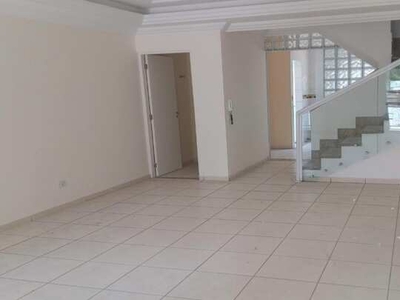 LINDO SOBRADO EM CONDOMINIO COM AREA GOURMET E VARANDA FL48