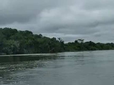 Vende-se Rancho de Pesca proximo rio Araguaia