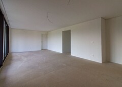 Apartamento à venda em Morumbi com 300 m², 3 quartos, 3 suítes, 4 vagas