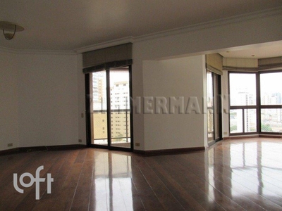 Apartamento à venda em Perdizes com 215 m², 4 quartos, 4 suítes, 3 vagas