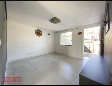 Casa no Bairro Fortaleza em Blumenau com 2 Dormitórios (2 suítes) e 84 m²