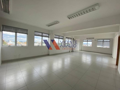 Sala Comercial e 2 banheiros para Alugar, 152 m² por R$ 3.400/Mês