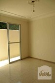 Apartamento com 3 quartos à venda no bairro Santa Mônica, 70m²