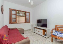 Casa com 3 quartos à venda no bairro Ouro Preto, 168m²