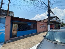 Casa para venda tem 225 metros quadrados com 3 quartos em Centro - Manaus - AM