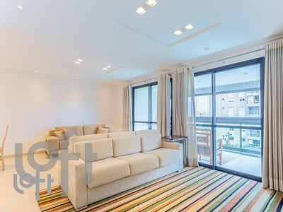 Apartamento à venda em Alto da Lapa com 156 m², 4 quartos, 2 suítes, 3 vagas