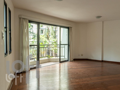 Apartamento à venda em Higienópolis com 159 m², 4 quartos, 2 suítes, 2 vagas