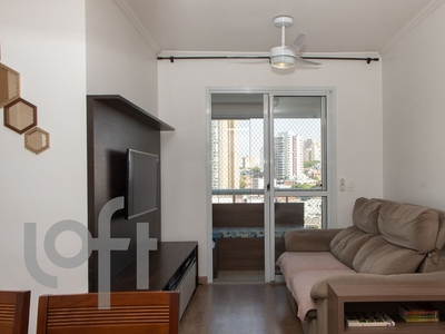 Apartamento à venda em Lapa com 53 m², 2 quartos, 1 suíte, 1 vaga