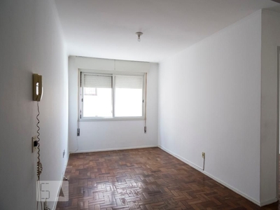 APARTAMENTO no 8º andar com 1 dormitório