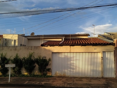 Casa 3 quartos/1 suíte 170 mts