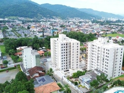 Apartamento com 3 quartos e terraço no bairro Vila Lalau em Jaraguá do Sul/SC