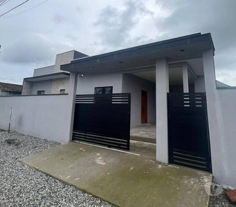 CASA PRÓXIMO DA AV. CELSO RAMOS - ITAPEMA DO NORTE - ITAPOÁ