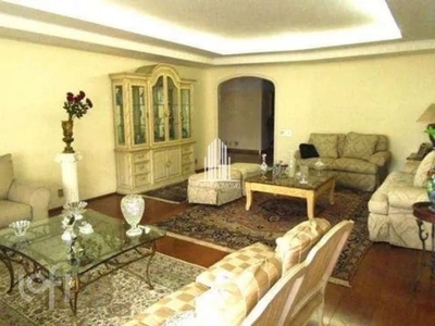 Apartamento à venda em Santa Cecília com 350 m², 5 quartos, 2 suítes, 4 vagas