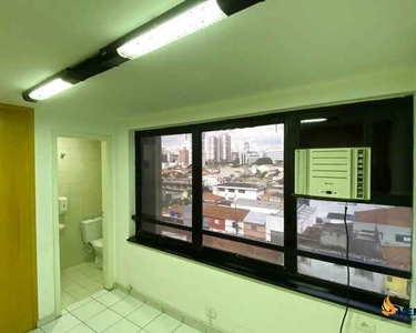 Conjunto comercial para venda ou locação na Chácara Santo Antônio, 1 vaga, 2 banheiros